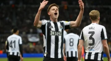 30 يوماً تفصل جماهير الدوري الإنجليزي الممتاز عن موعد 15 مارس الحاسم